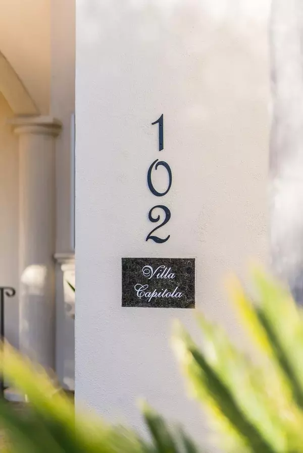 Capitola, CA 95010,102 Livermore Avenue