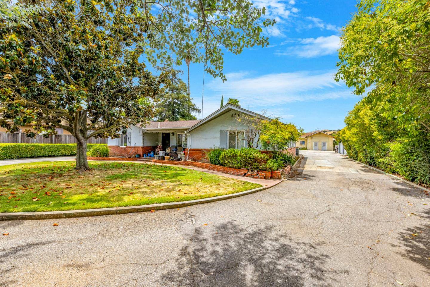 Morgan Hill, CA 95037,18455 Old Monterey Road
