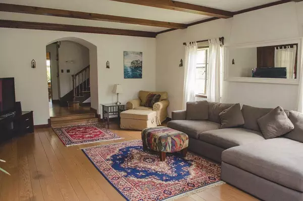 Palo Alto, CA 94301,1321 Webster Street