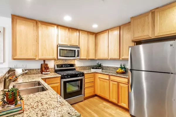 San Jose, CA 95110,87 Bassett Street