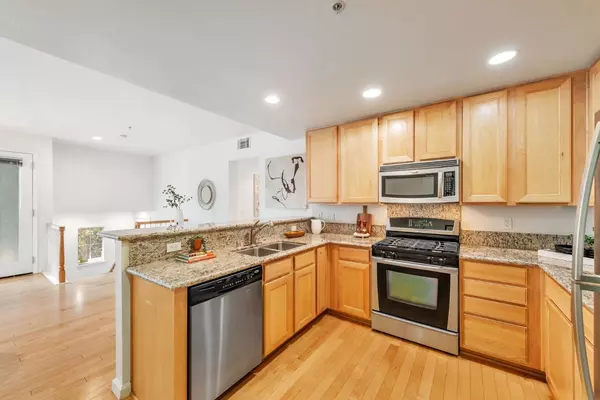 San Jose, CA 95110,87 Bassett Street