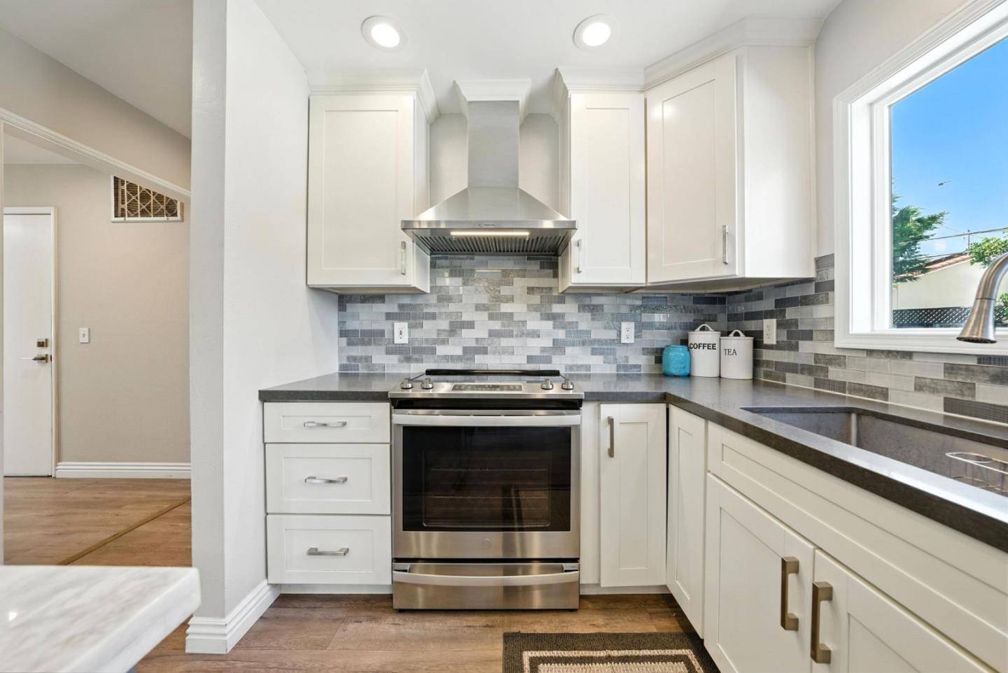 San Jose, CA 95125,1574 Carmel Drive