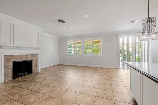 Manteca, CA 95336,2491 Redbud Way