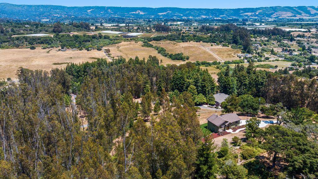 Watsonville, CA 95076,350 Windsong Way