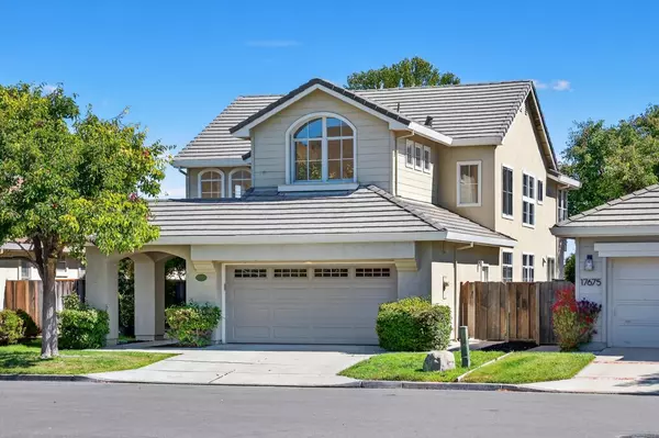 Salinas, CA 93908,17671 Riverbend Road