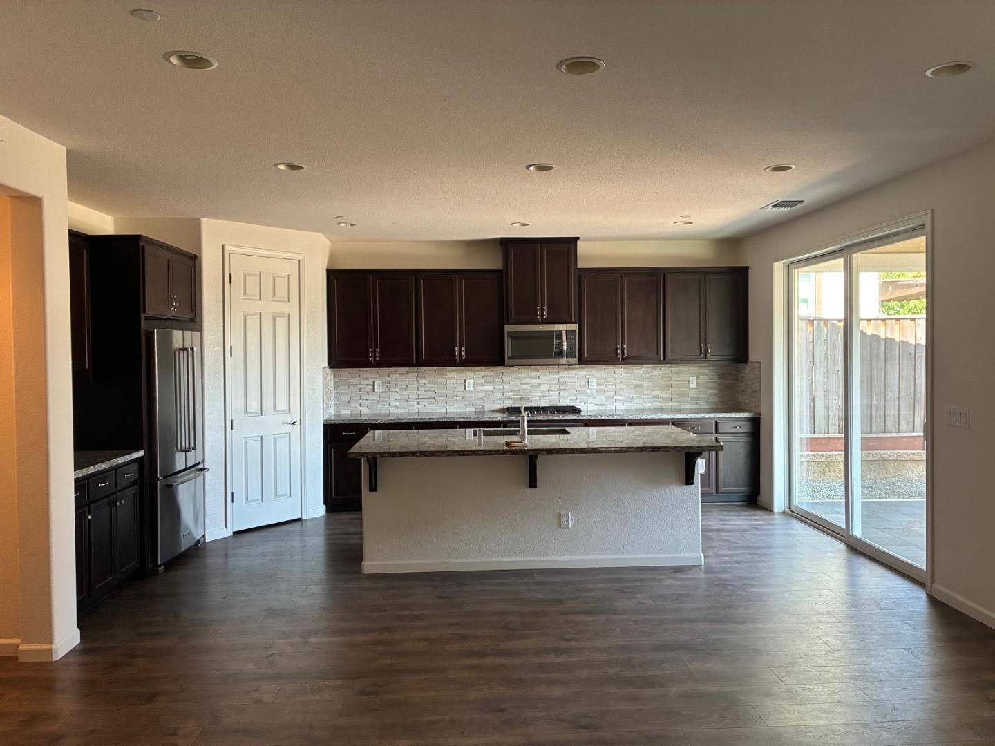 Gilroy, CA 95020,1061 Viognier Way