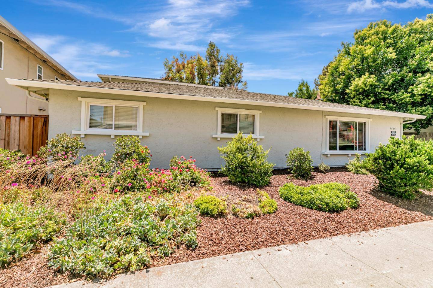 Santa Clara, CA 95051,3588 Agate Drive