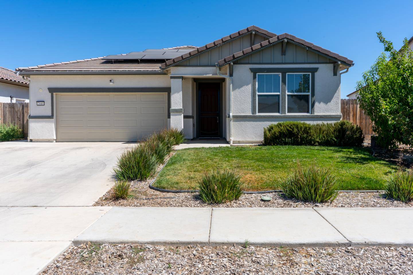 2040 Edwards Street, Los Banos, CA 93635