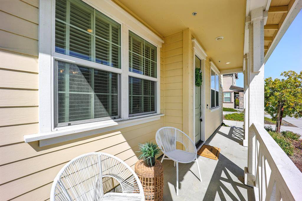 Fremont, CA 94555,33528 Mustang Street
