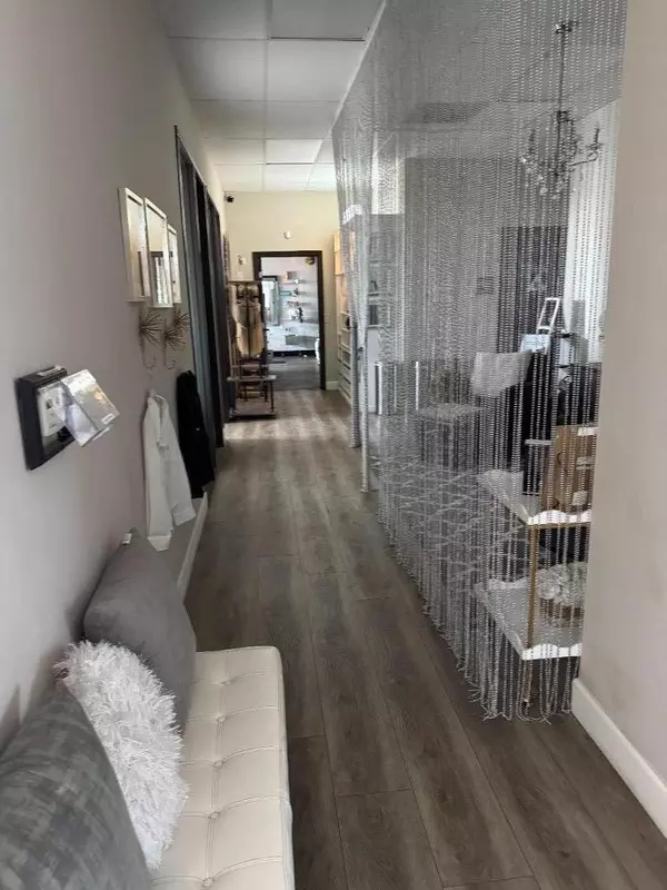 Morgan Hill, CA 95037,16270 Monterey Road