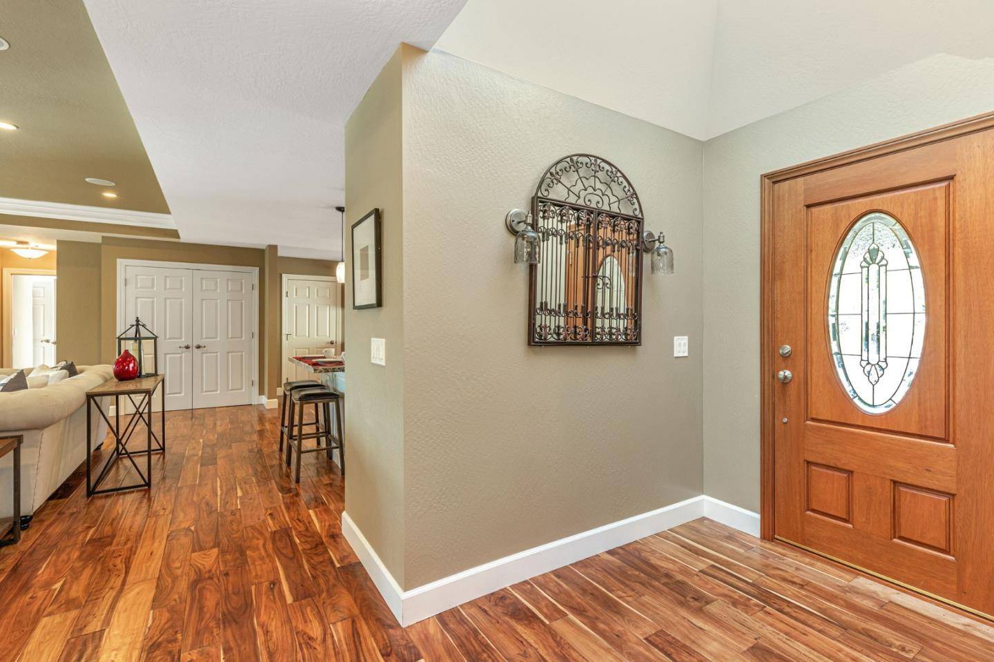 Gilroy, CA 95020,10260 Lucky Court