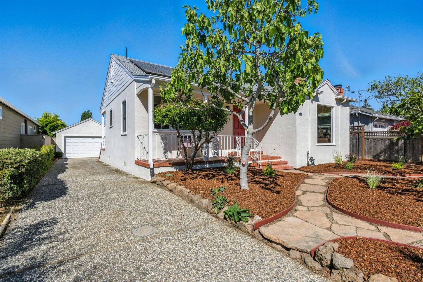 San Mateo, CA 94402,1513 Oak Street