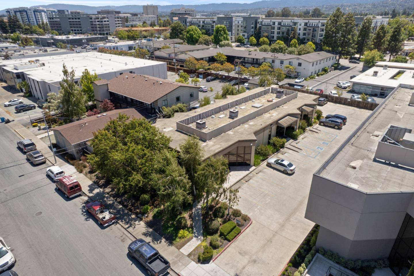 550 Price Avenue, Redwood City, CA 94063