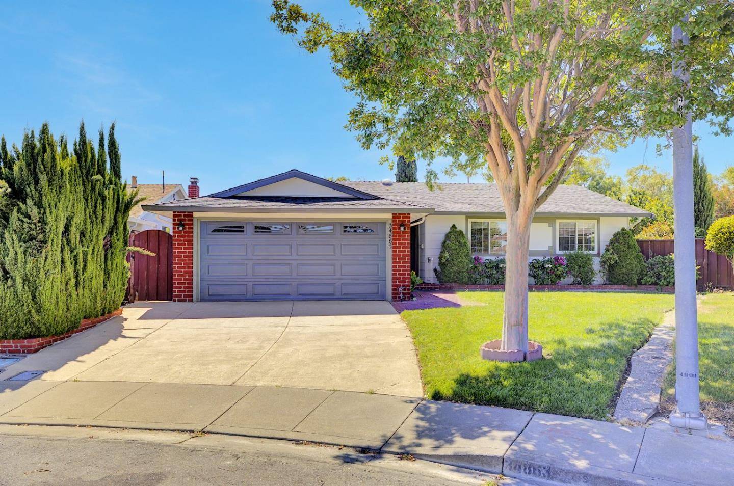 Fremont, CA 94555,34863 Warwick Court