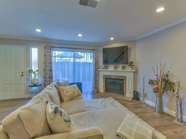 Gilroy, CA 95020,719 Gettysburg Way