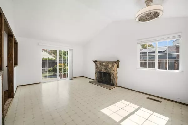 San Jose, CA 95123,357 El Portal Way