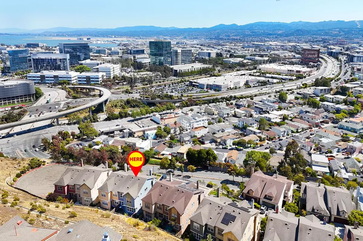 South San Francisco, CA 94080,58 Pointe View Place