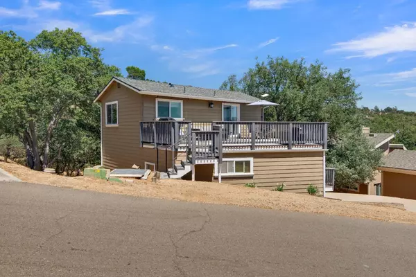 Bradley, CA 93426,2182 Ridge Rider Road