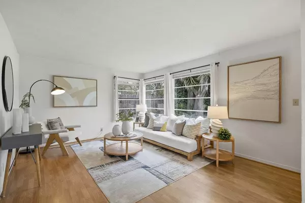 Palo Alto, CA 94303,1037 Amarillo Avenue