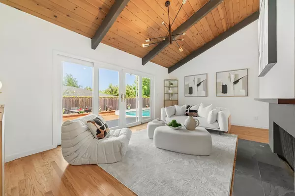 Los Altos, CA 94024,1405 Cedar Place