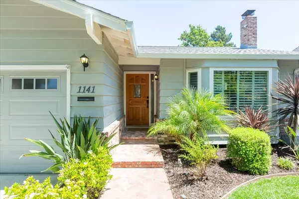 Redwood City, CA 94061,1141 Fairview Avenue
