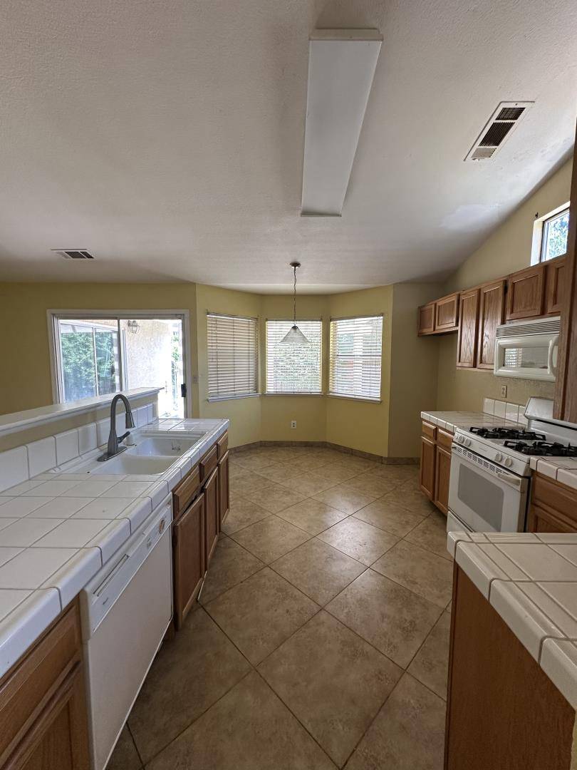 Stockton, CA 95206,1805 Nisperos Street