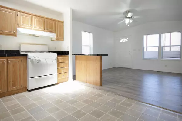 Watsonville, CA 95076,101 W FRONT Street #6