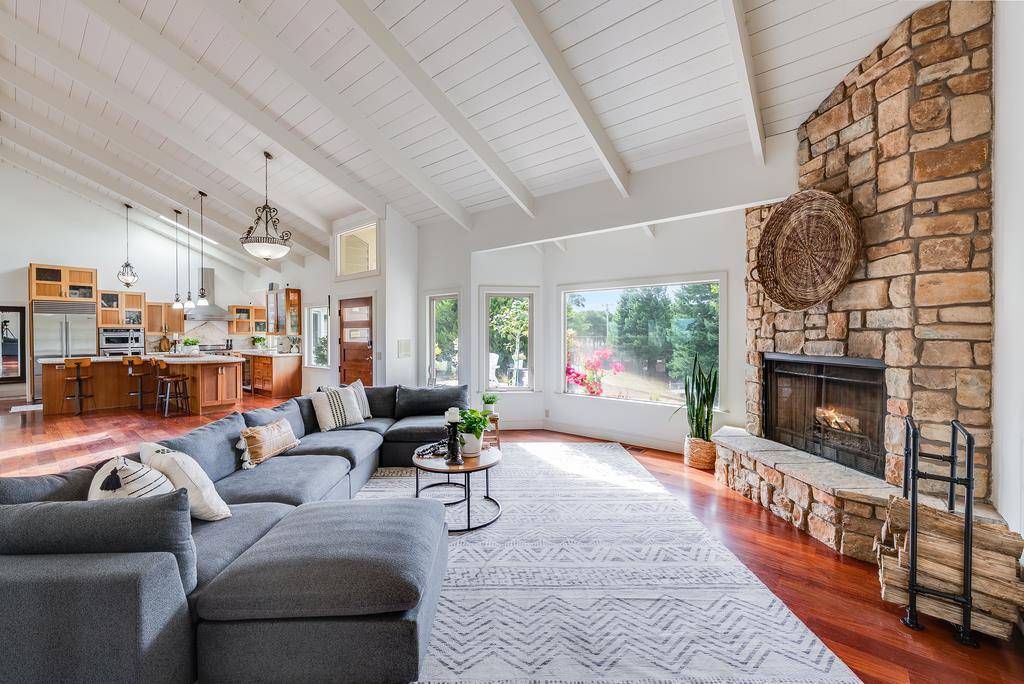 Soquel, CA 95073,1501 Hidden Valley Road