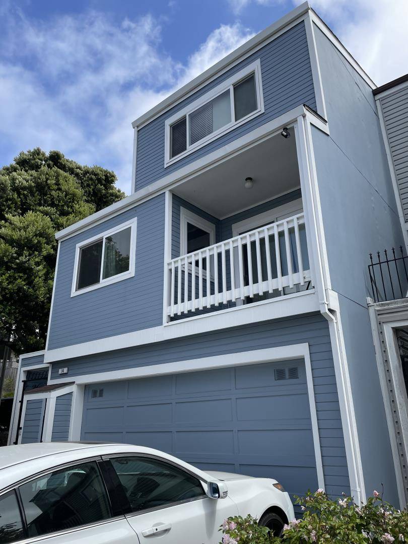 San Francisco, CA 94124,14 Youngs Court
