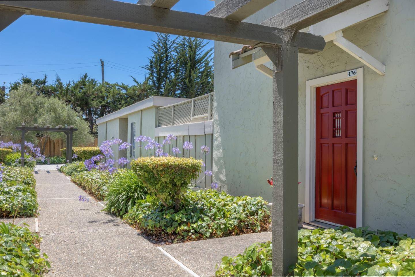 176 Crestview Court, Watsonville, CA 95076