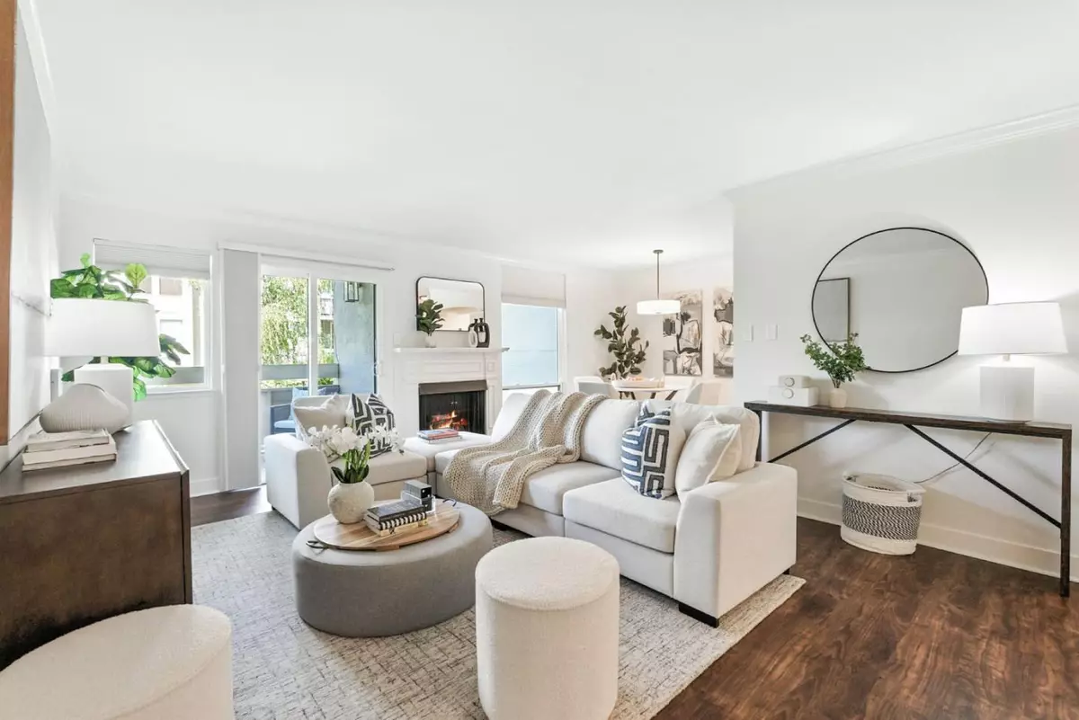 Foster City, CA 94404,1061 Beach Park Boulevard #103