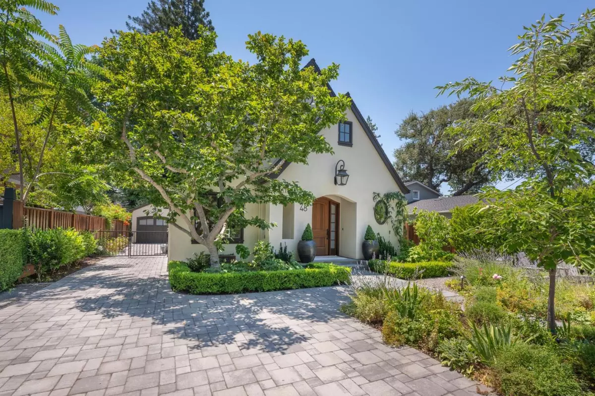 Atherton, CA 94027,48 MIDDLEGATE Street