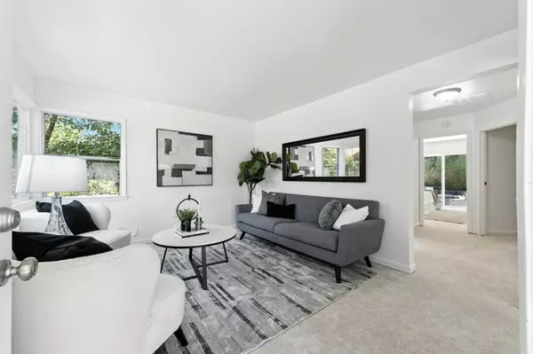 6 Clinton Court, Redwood City, CA 94061