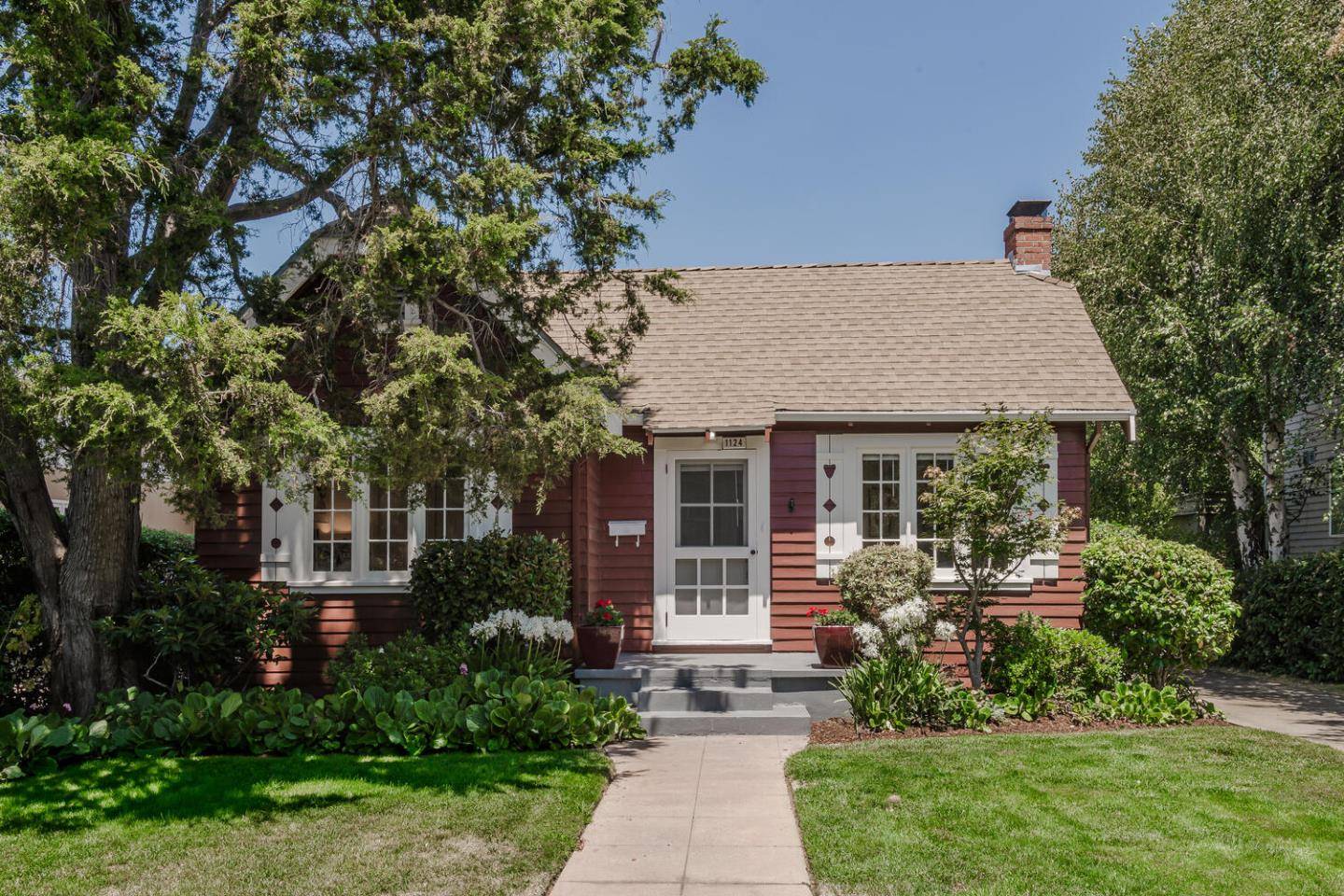 1124 Vancouver Avenue, Burlingame, CA 94010