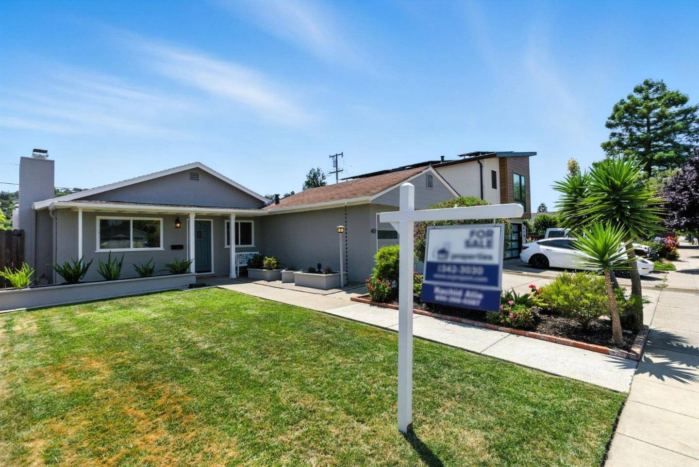 Belmont, CA 94002,417 Hiller Street