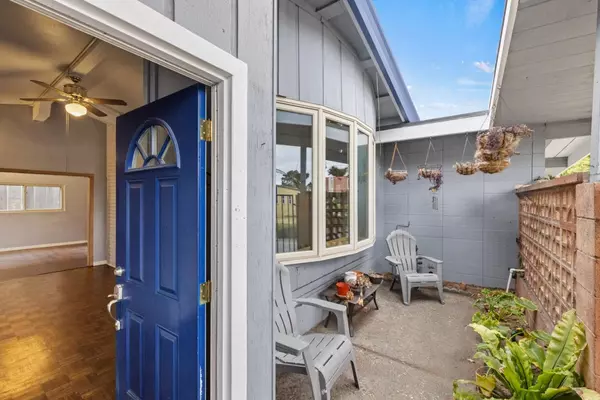 Seaside, CA 93955,1605 Broadway Avenue