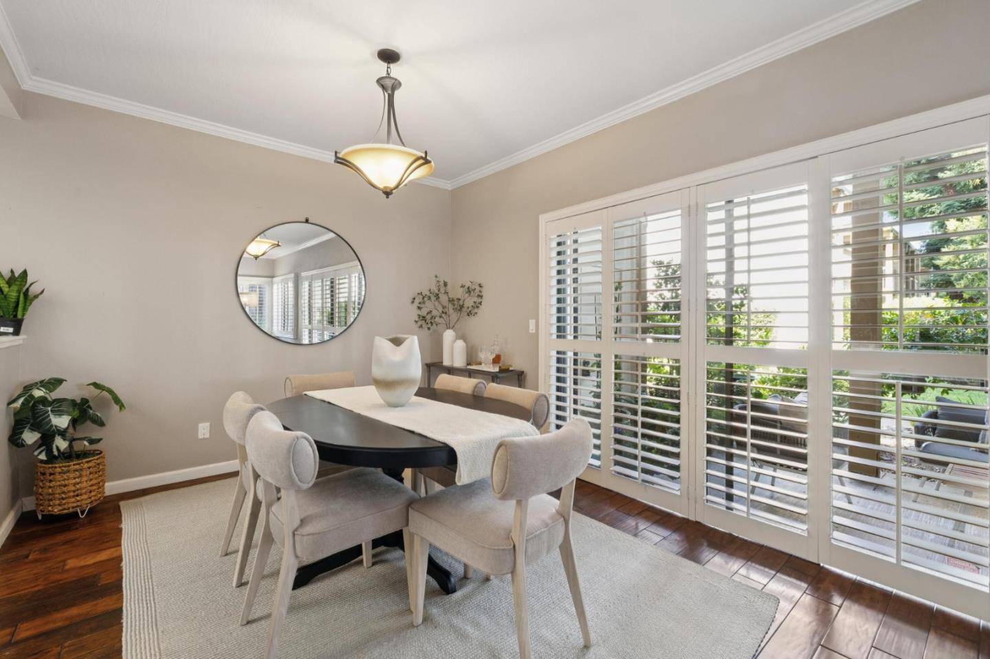 Redwood City, CA 94061,1328 Woodside Road