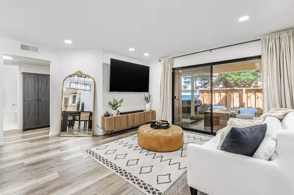 San Jose, CA 95124,3328 Kimber Court #21