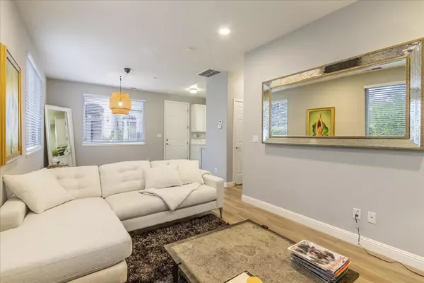 Cupertino, CA 95014,22287 Stevens Creek Boulevard #B