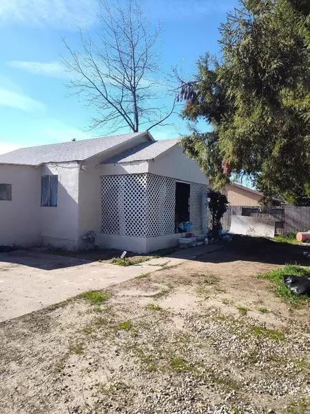 5670 Riverside Drive, Olivehurst, CA 95961