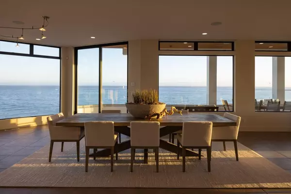 Santa Cruz, CA 95062,2900 E Cliff Drive