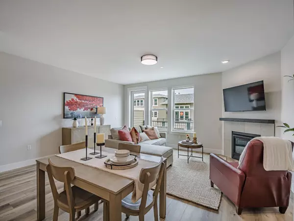 Aptos, CA 95003,131 Aptos Village Way #2