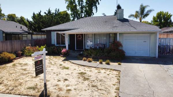 2013 Oregon Avenue, Redwood City, CA 94061