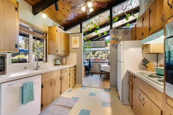 Ben Lomond, CA 95005,185 Woodston Way