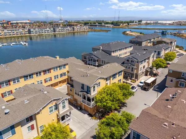 641 Turnbuckle Drive #1701, Redwood City, CA 94063