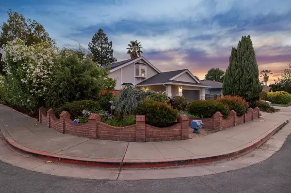 561 Anchor Circle, Redwood City, CA 94065
