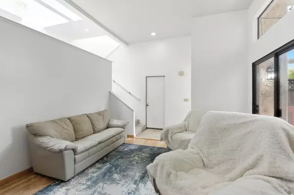 Aptos, CA 95003,6247 Cabot Court