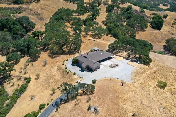 Morgan Hill, CA 95037,21050 Uvas Road