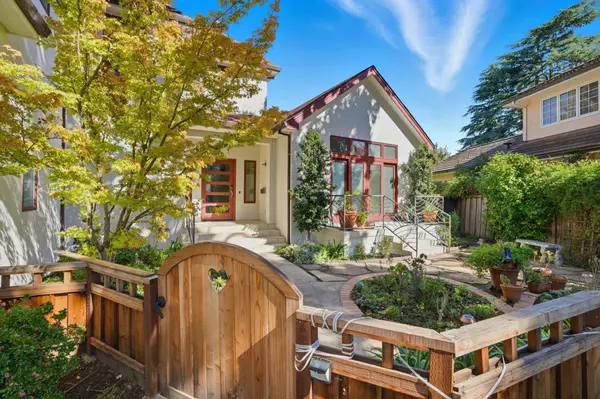 Palo Alto, CA 94303,881 Northampton Drive