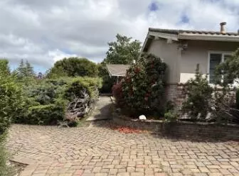 Los Altos Hills, CA 94022,27000 Almaden Court